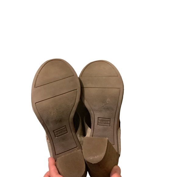 CORSO COMO Beige GOLD Wedge DECOY Heel -Size 6.5 - Picture 16 of 16